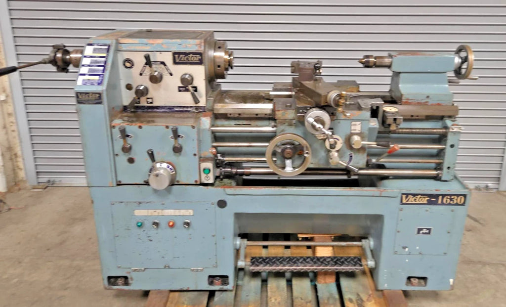 VICTOR 1630 Precision Engine Lathe 16" Swing x 30" Between Centers 5HP Motor