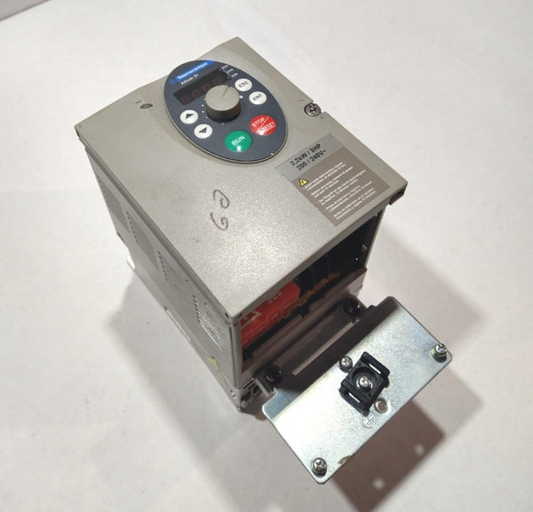 Telemecanique Altivar 31 ATV31HU22M3XA 2.2kW/3HP 200-240V Schneider Electric