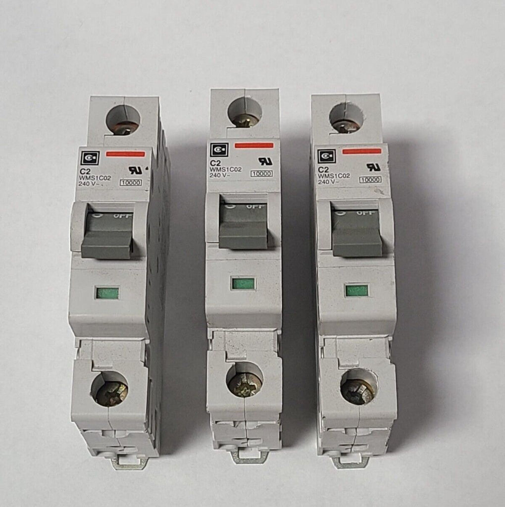 Lot of 3 Eaton Cutler Hammer C2 WMS1C02 240 V Circuit Breaker