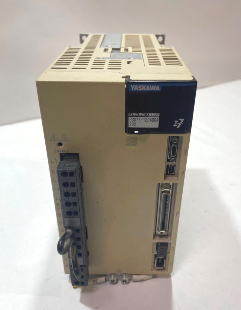 YASKAWA SERVOPACK 200V SGD7S-120A00A202 11.6A 1.5kW 3PH 0-240V Servo Drive Japan
