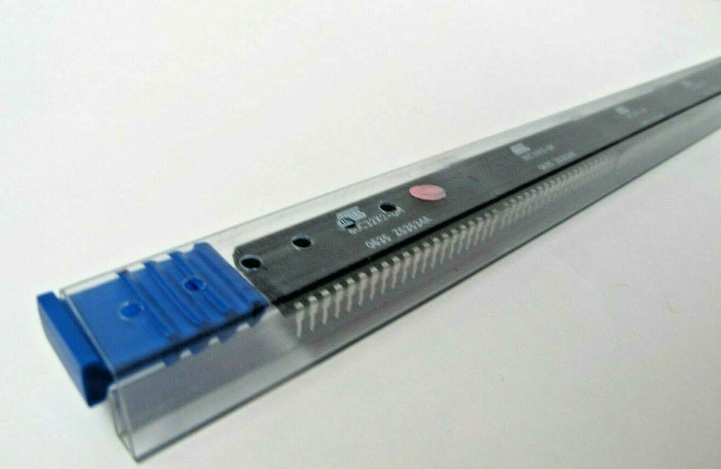 Lot of 9 Atmel 80C32X2-UM 0635 Z53534A Microcontroller AVR Microchip 48036-01