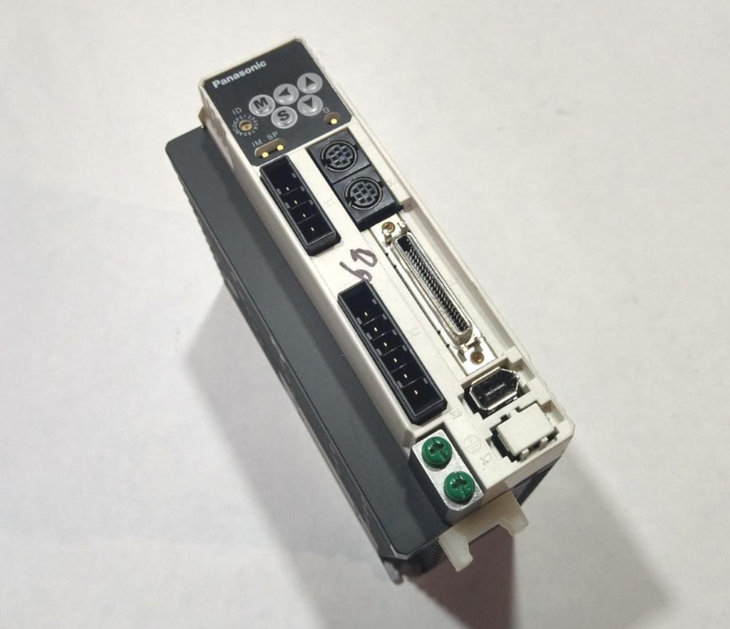 Panasonic MBDDT2210052 AC SERVO DRIVER 400W 200-240V 107.9V
