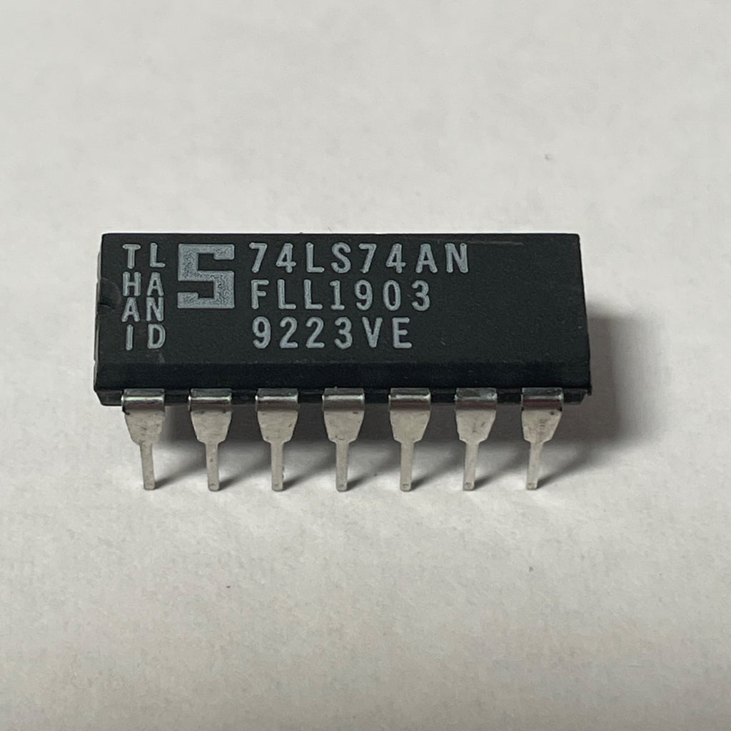 Lot of 25 Signetics 74LS74AN 1-Bit PDIP14 Positive D-Type Flip Flop 44405-01