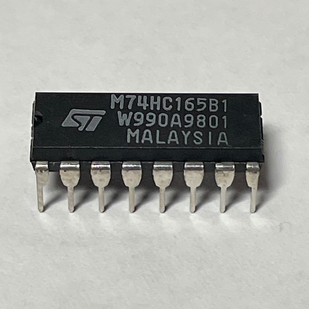 Lot of 25 ST M74HC165B1 8-bit Parallel-In Serial-Out shift register 45889-01