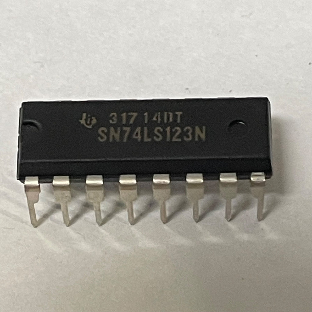 Lot of 380 TI Texas Instruments IC MMV 2-CIR 28-NS 16-PDIP 400uA 8mA 44684-01