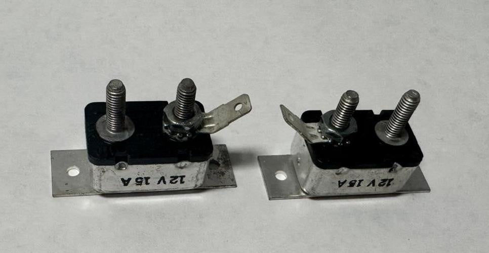 15 AMP AUTOMOTIVE AUTO RESET CIRCUIT BREAKER ELECTRIC POWER SWITCH 12V 15A