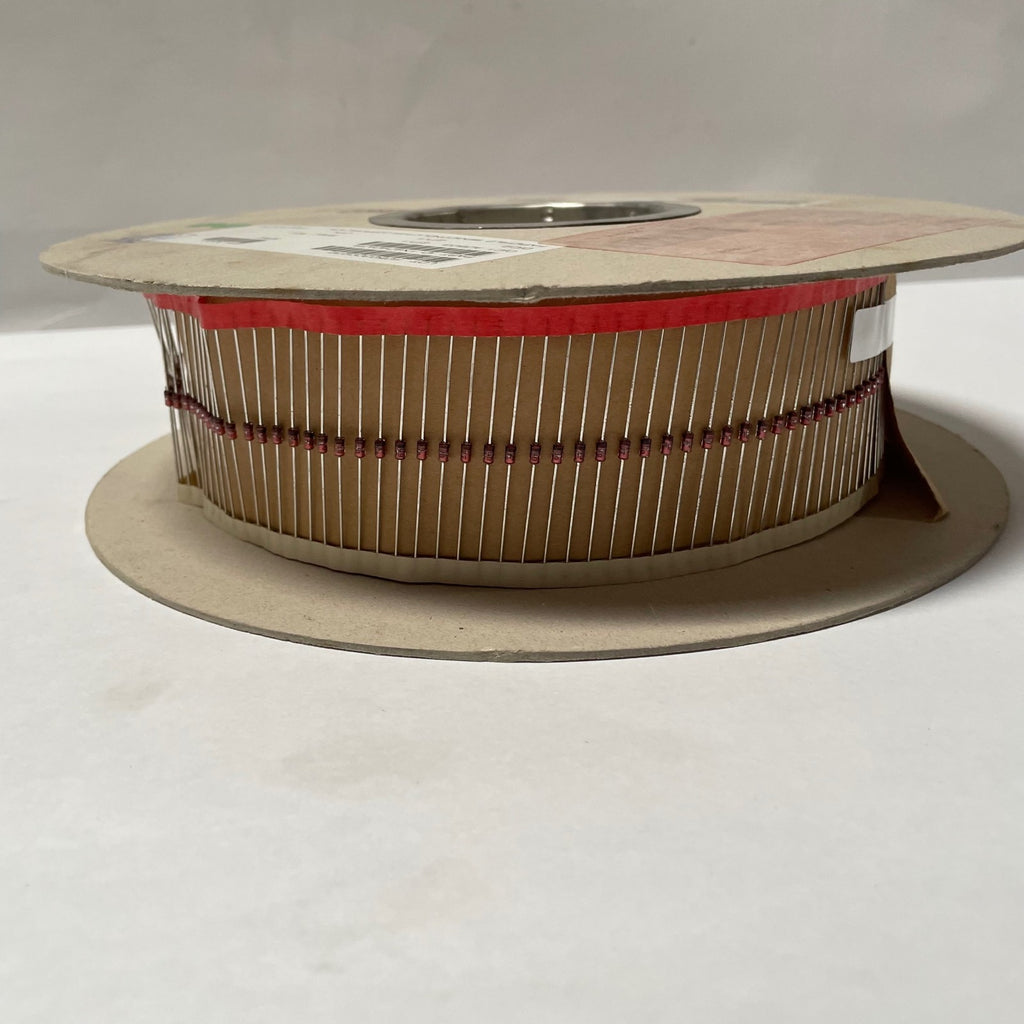 Lot of 2500(est) Fairchild 1N4740ATR DIODE ZENER 10V 1W DO41 46862-08