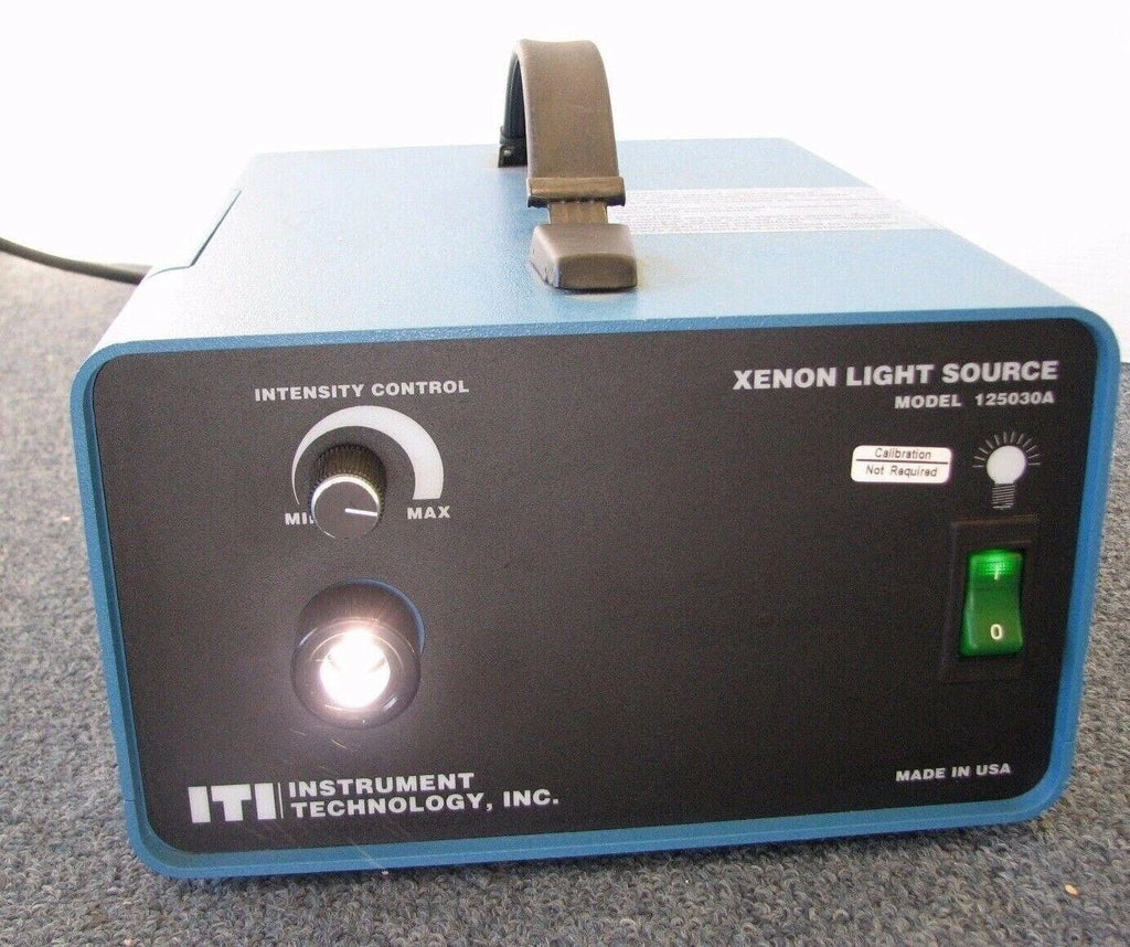 ITI INSTRUMENT TECHNOLOGY INC XENON Light Source Model 125030A Made In USA