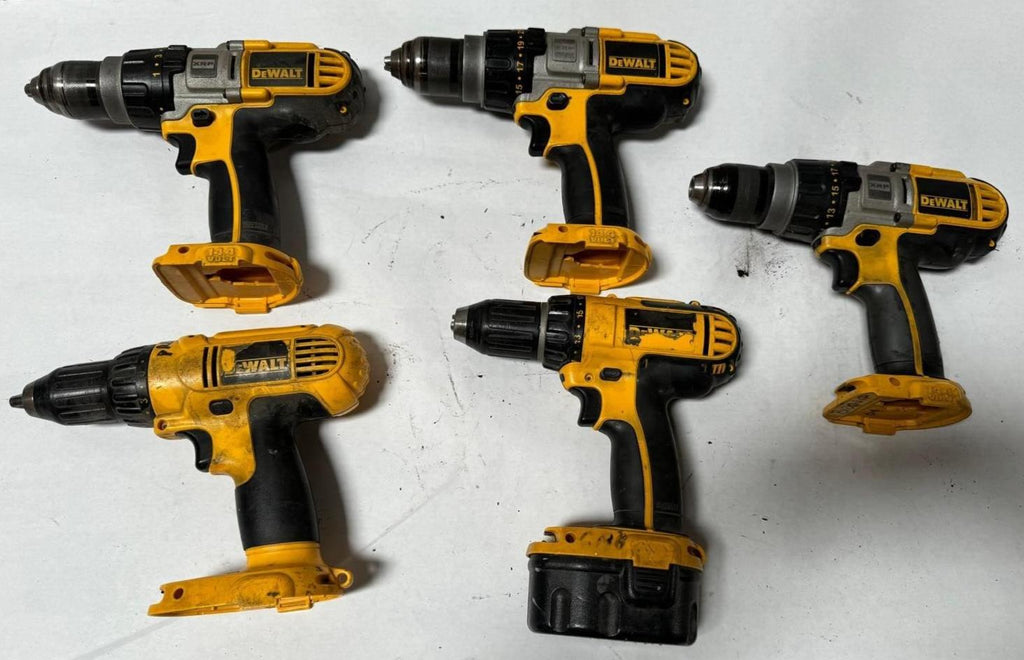 Large Lot DEWALT Drywall Deck Screw Gun Drill CordLess Tool