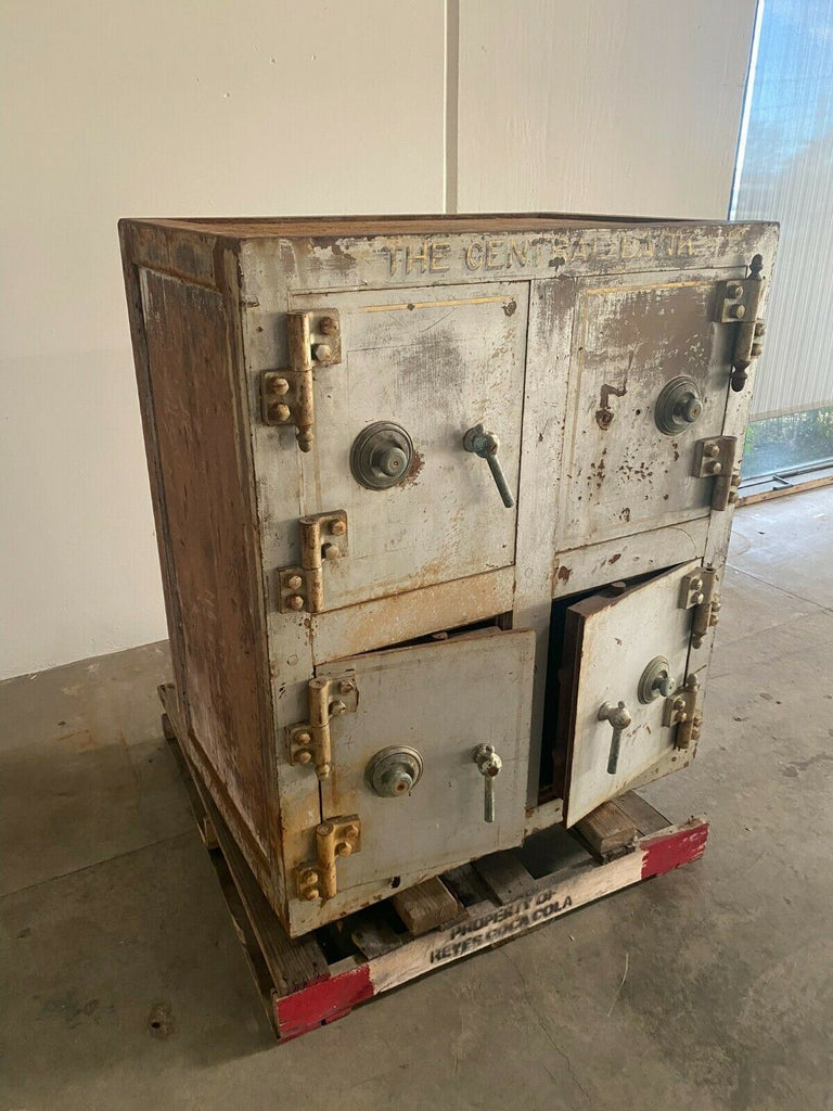 Antique Vault Bank Safe Heavy Duty Vintage Rare Need Restoration 36 x 24 x 42