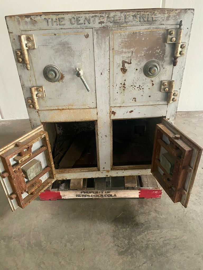 Antique Vault Bank Safe Heavy Duty Vintage Rare Need Restoration 36 x 24 x 42
