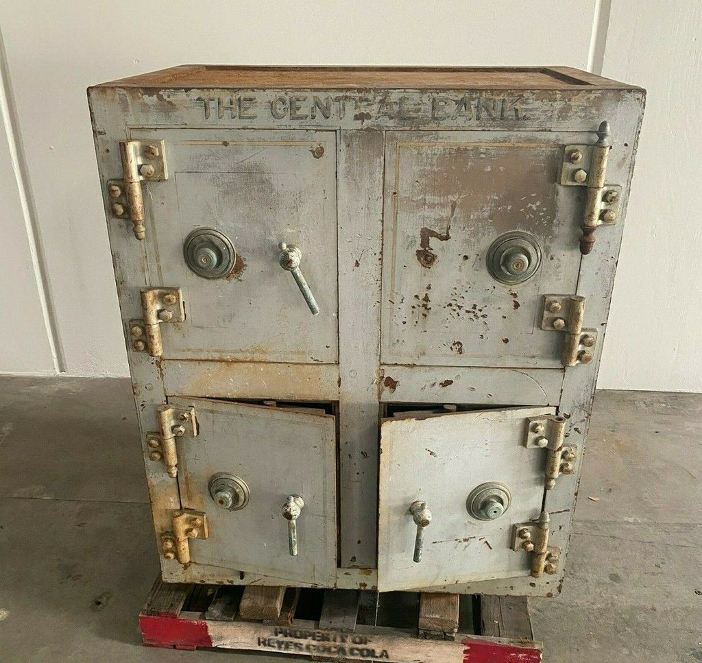 Antique Vault Bank Safe Heavy Duty Vintage Rare Need Restoration 36 x 24 x 42