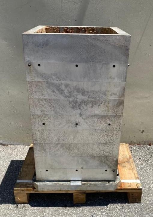 ABBOTT WORKHOLDING Aluminum Tombstone SQUARE TOOLING COLUMN Base 630 mm x 2 inch