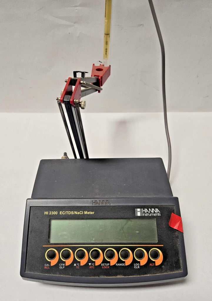 HANNA HI2300 microprocessor conductivity meter