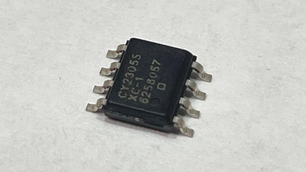 Lot of 630 Infineon Cypress CY2305SXC-1 IC FANOUT BUFFER 8SOIC 49965-01