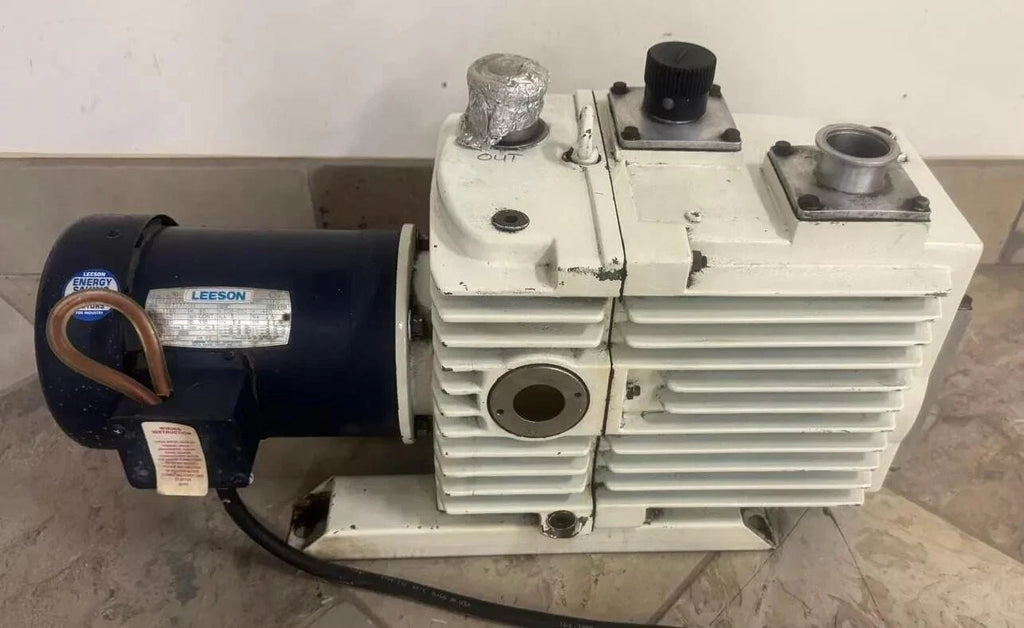 Leybold D30AC Trivac 1.5 Hp Vacuum Pump Leeson Motor