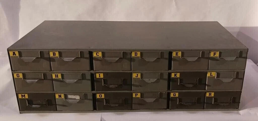 Metal Storage Steel Cabinet 18 Drawer Parts Bin Tools Organizer 34x17x10.5 LYON