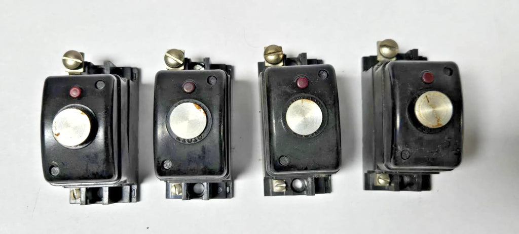 Lot of 4 STOTZ KONTAKT Circuit Breaker 250-380V Breaker
