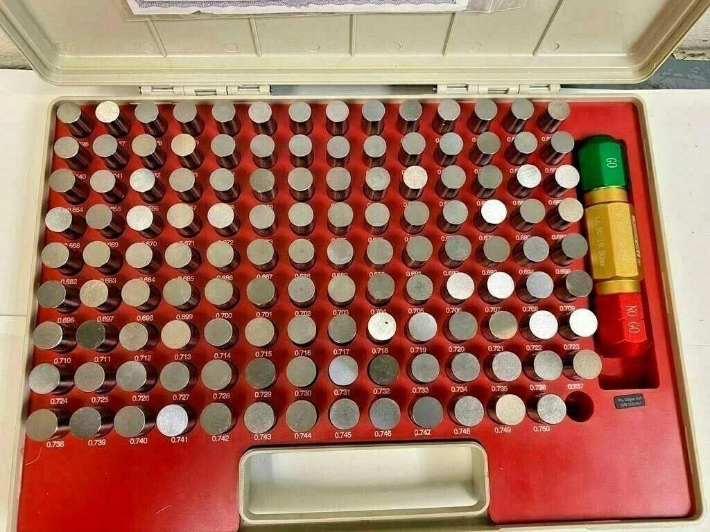 SPI Plug and Pin Gage Set 125 Pcs M4 Minus Class ZZ Size 0.061" to 0.250"