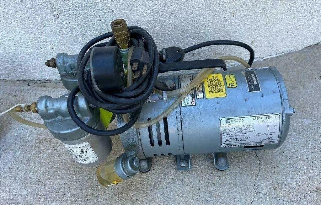 Gast Model 0523-V4-G180DX Vacuum Pump