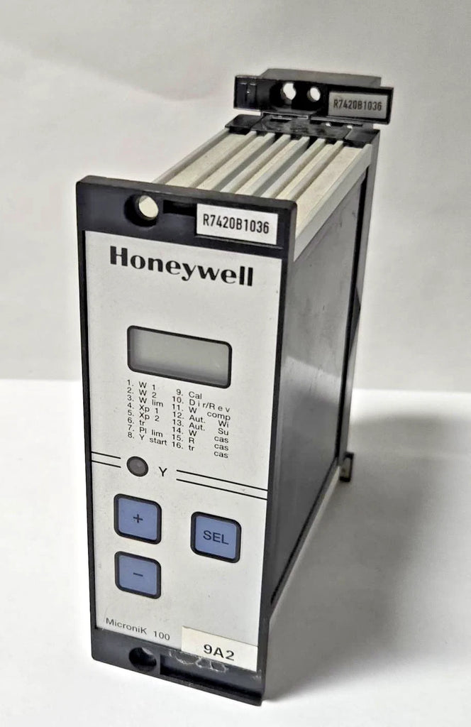 HONEYWELL MICRONIK 100 TEMPERATURE CONTROLLER