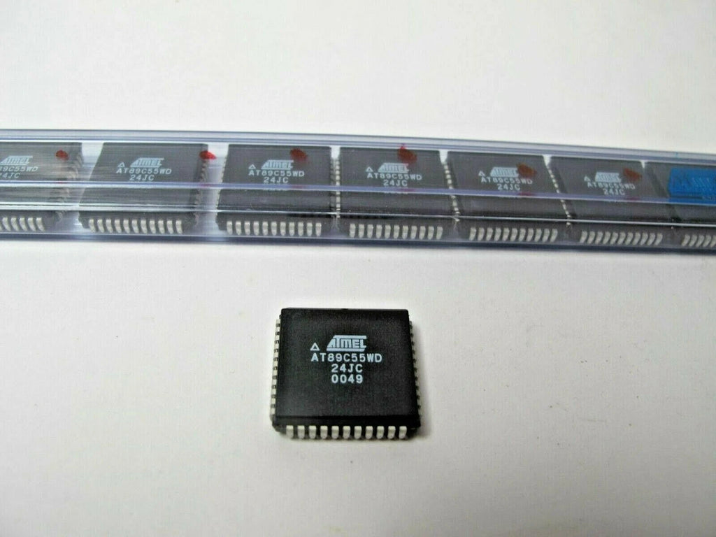 Lot of 27 Atmel AT89C55WD 24JC 0049 Microcontroller 8bit 20KB IC 49351-02