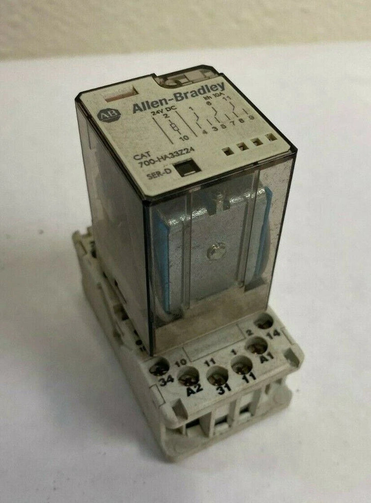 Allen Bradley 700-HA33Z24 Series D Cube Relay And 700-HN101 Series D Relay Base
