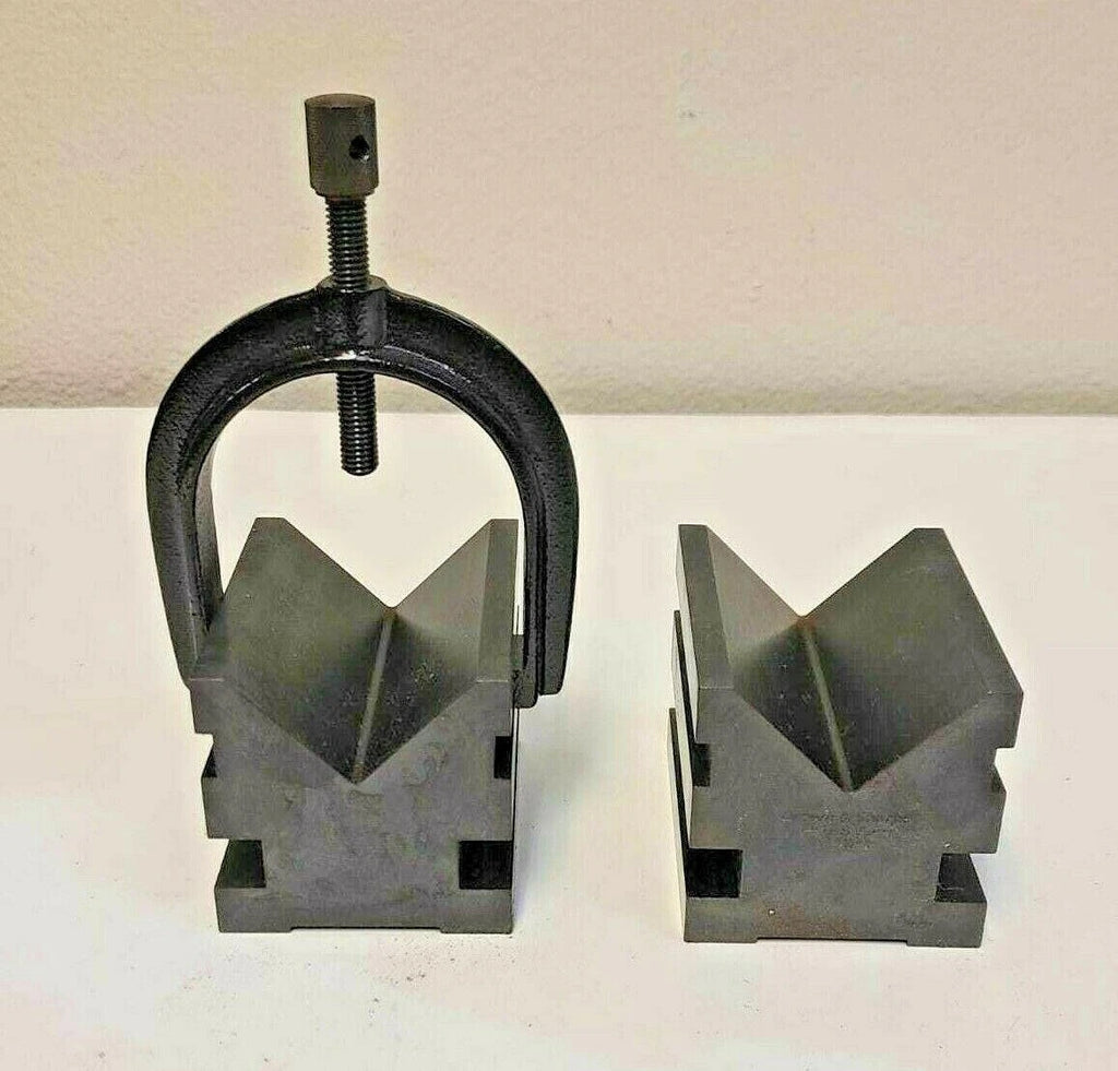 Pair of 2 of Brown & Sharpe V Blocks with Clamp 599-749-1 44533