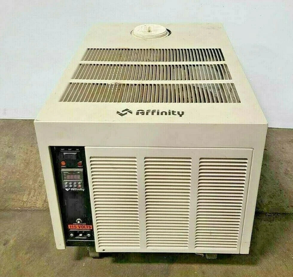 Affinity EWA-04BA-CD19CBN0 115V Recirculating Water Chiller