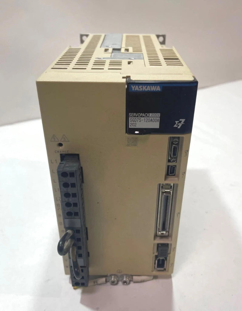 YASKAWA SERVOPACK 200V SGD7S-120A00A202 11.6A 1.5kW 3PH 0-240V Servo Drive Japan