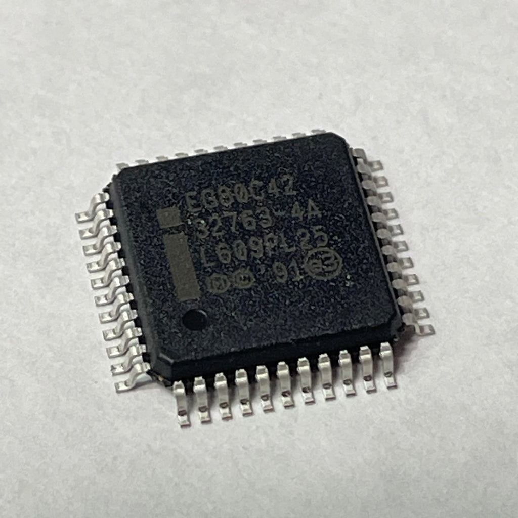 Lot of 200 INTEL EG80C42 12R7006 LA-IEE IC UPI Controller Legacy 8-Bit 32763-04