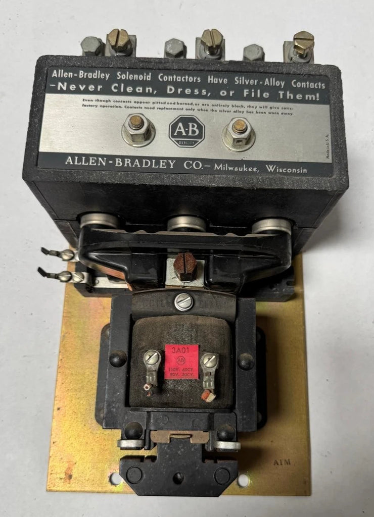 Allen Bradley Bulletin 702 Contactor SIZE 3