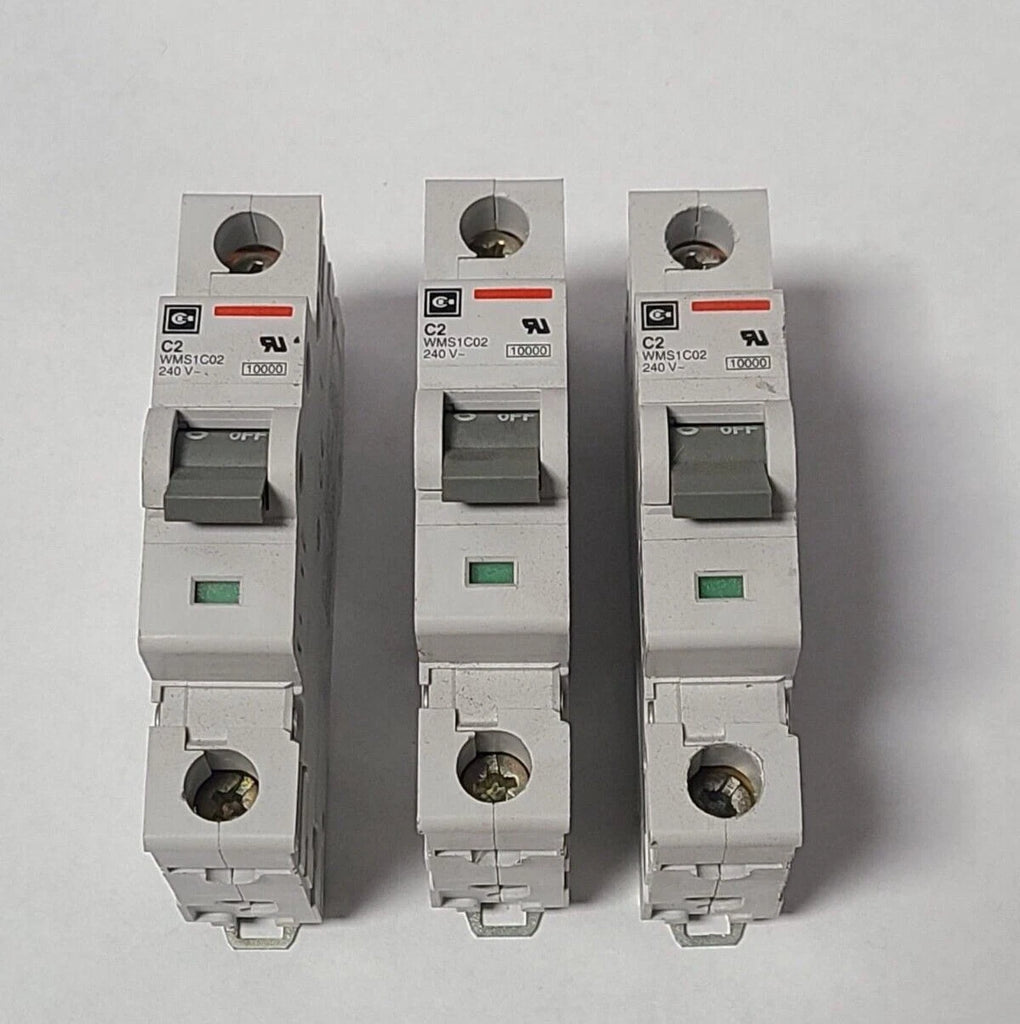 Lot of 3 Eaton Cutler Hammer C2 WMS1C02 240 V Circuit Breaker