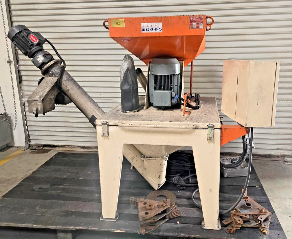 2017 KOCAMAZ Model KT 300 C Powered Feed Grinder 15HP Motor