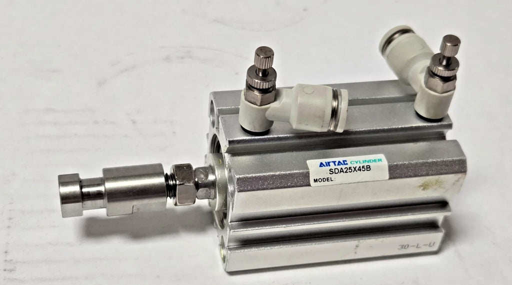 1PC New AirTAC SDA25X45B Cylinder Free Ship
