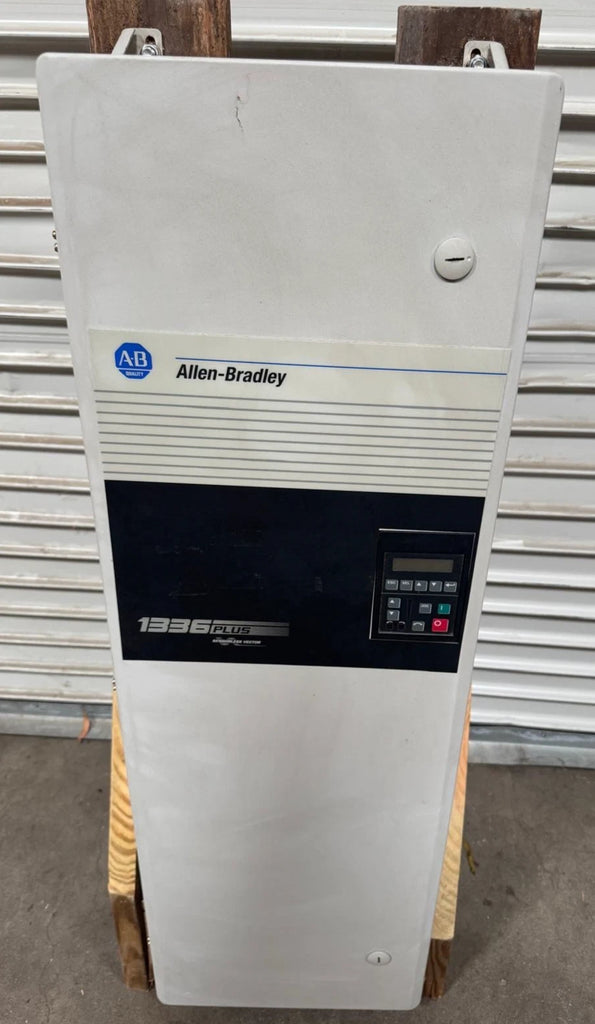 Allen Bradley 1336S-A040-AA-EN4-HA2-L4 AC Drive 1336 Plus Sensorless Vector