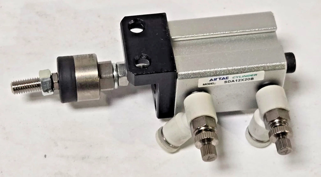 SDA12X20B 1PCS New AirTAC SDA12X20B Cylinder Fast Shipping