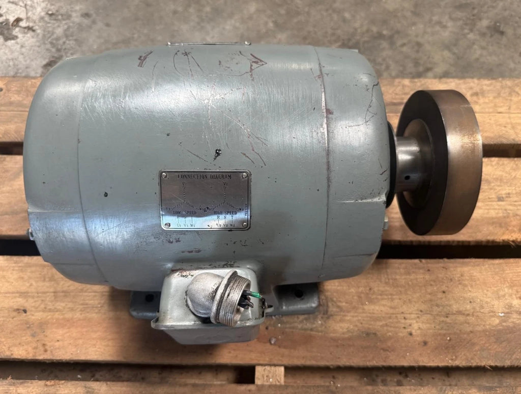 Fuji Electric BRC 492-124 3 Phase Induction Motor 0.87 1.5 hp 0.65 1.1 kW
