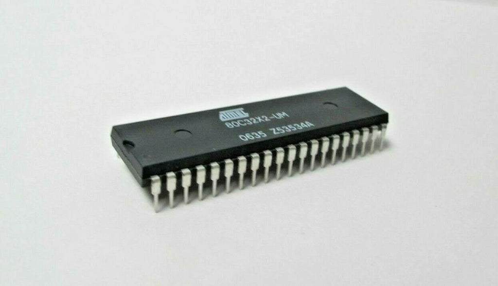 Lot of 3 Atmel 80C32X2-UM 0635 Z53534A Microcontroller AVR Microchip 48036-01