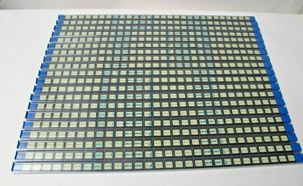 Lot of 560 Atmel Brand New Original Packaging 35578 - 02