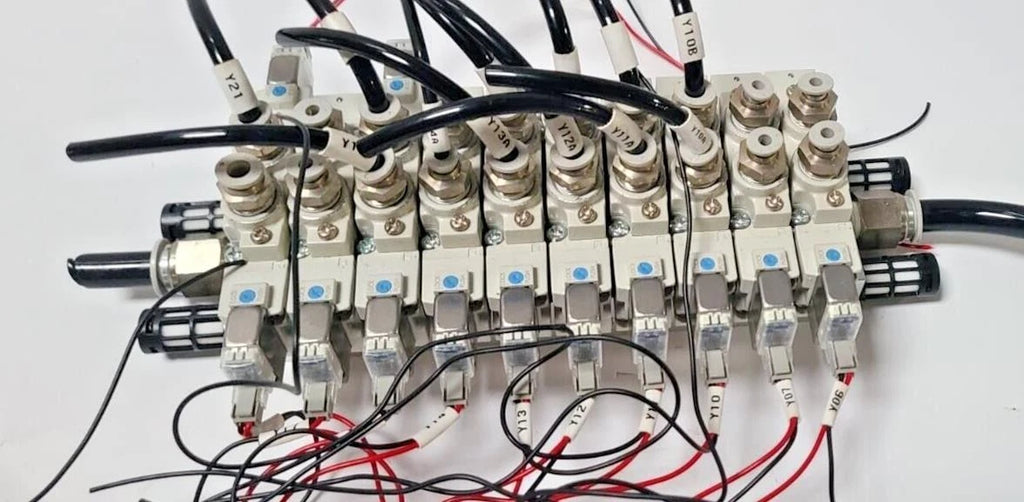 SMC Pneumatic Solenoid Manifold Block Bank SY7120-5LZD-02 24V Wire Pigtail