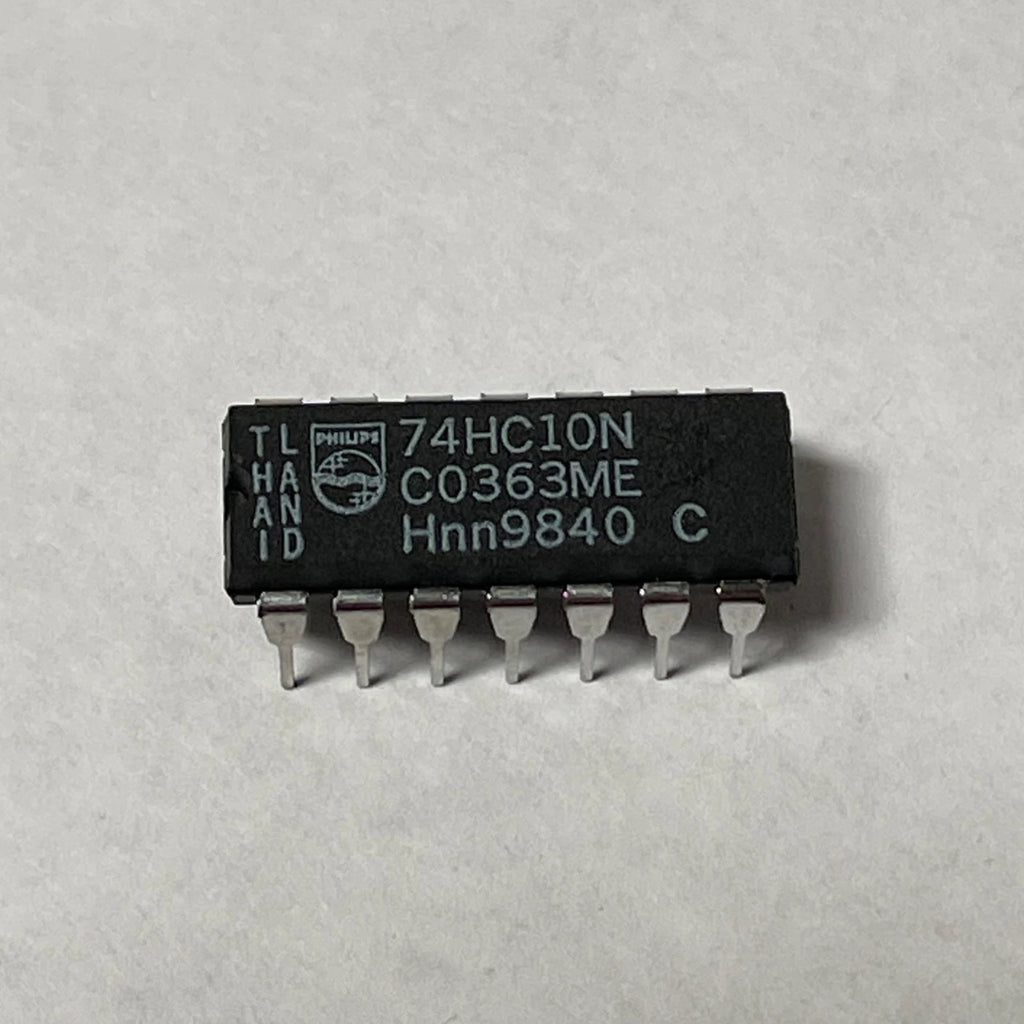 Lot of 350 Phillips 74HC10N IC CMOS 3-INPUT NAND GATE 14-PIN DIP 47110-01