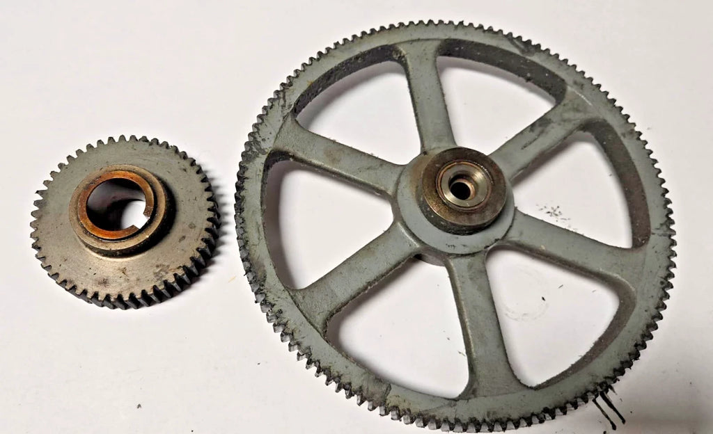 Lot of Gears For Cincinnati Engine Lathe
