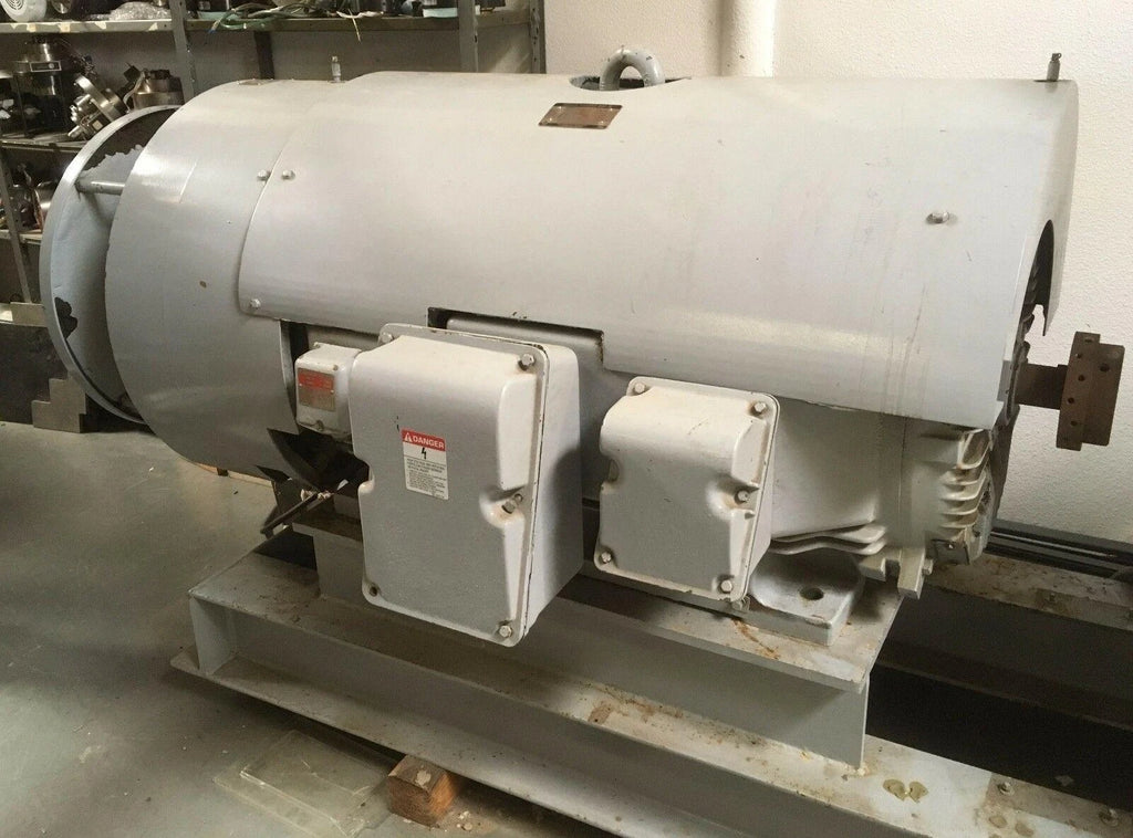 250 HP TOSHIBA Electric Motor Type TKKH 460V 3575 RPM EPQ III Premium efficiency