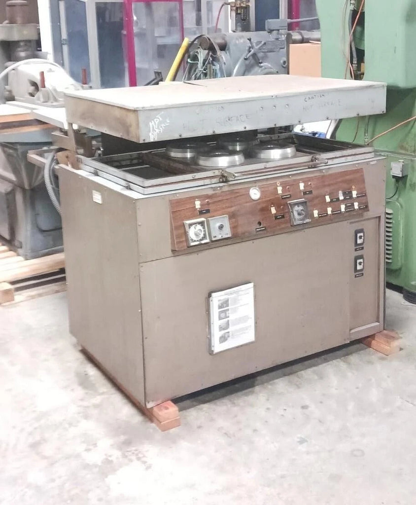 48” x 24” Vacuum Forming Machine THERMOFORMER TRI VAC INDUSTRIES Model A-48