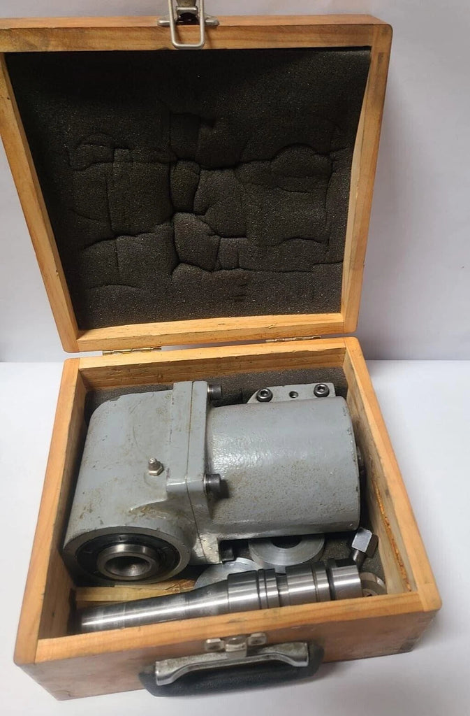 BRIDGEPORT VERTICAL MILL RIGHT ANGLE HEAD R8 ADAPTOR Heavy Duty In a Wooden Box