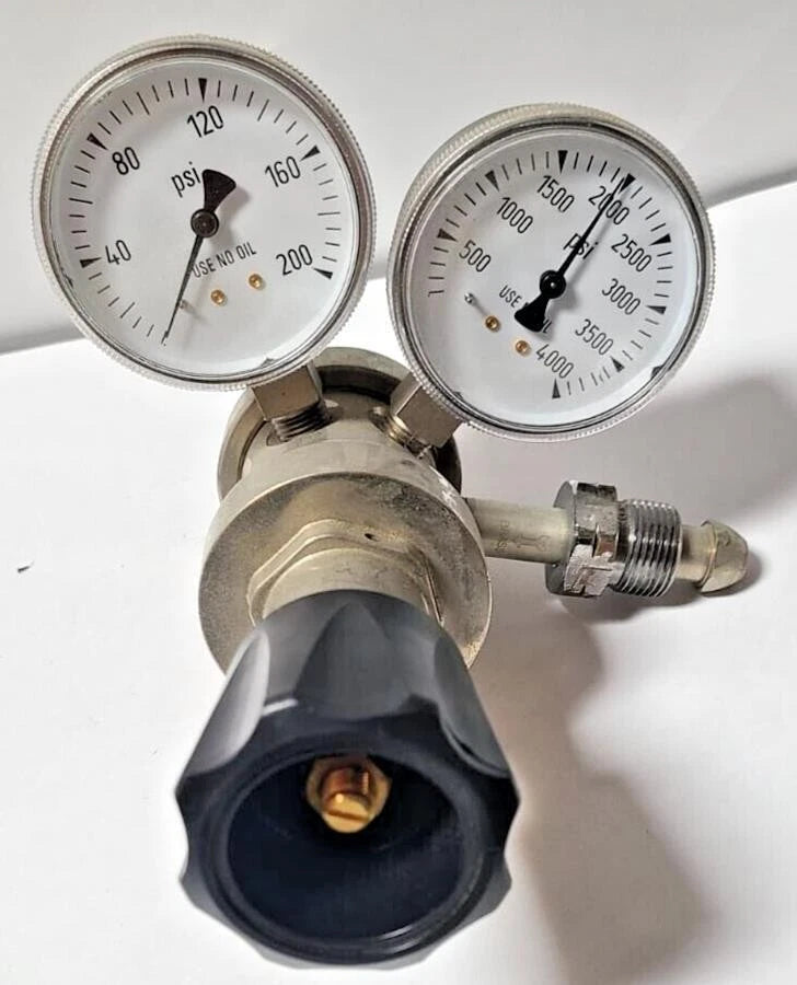 AIRGAS Y12-S727D LP GAS REGULATOR MAX INLET PRESSURE