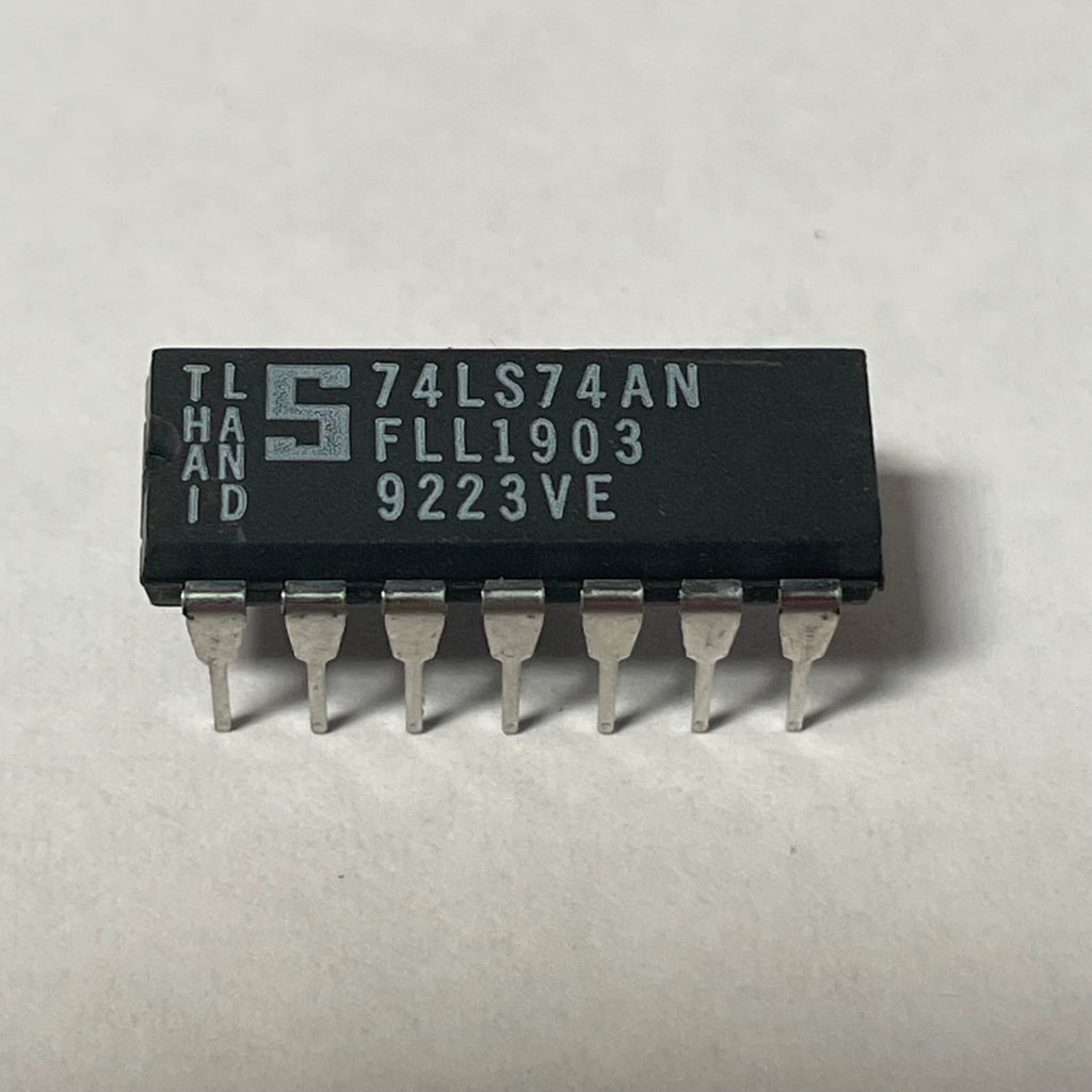 Lot of 25 Signetics 74LS74AN 1-Bit PDIP14 Positive D-Type Flip Flop 44405-01