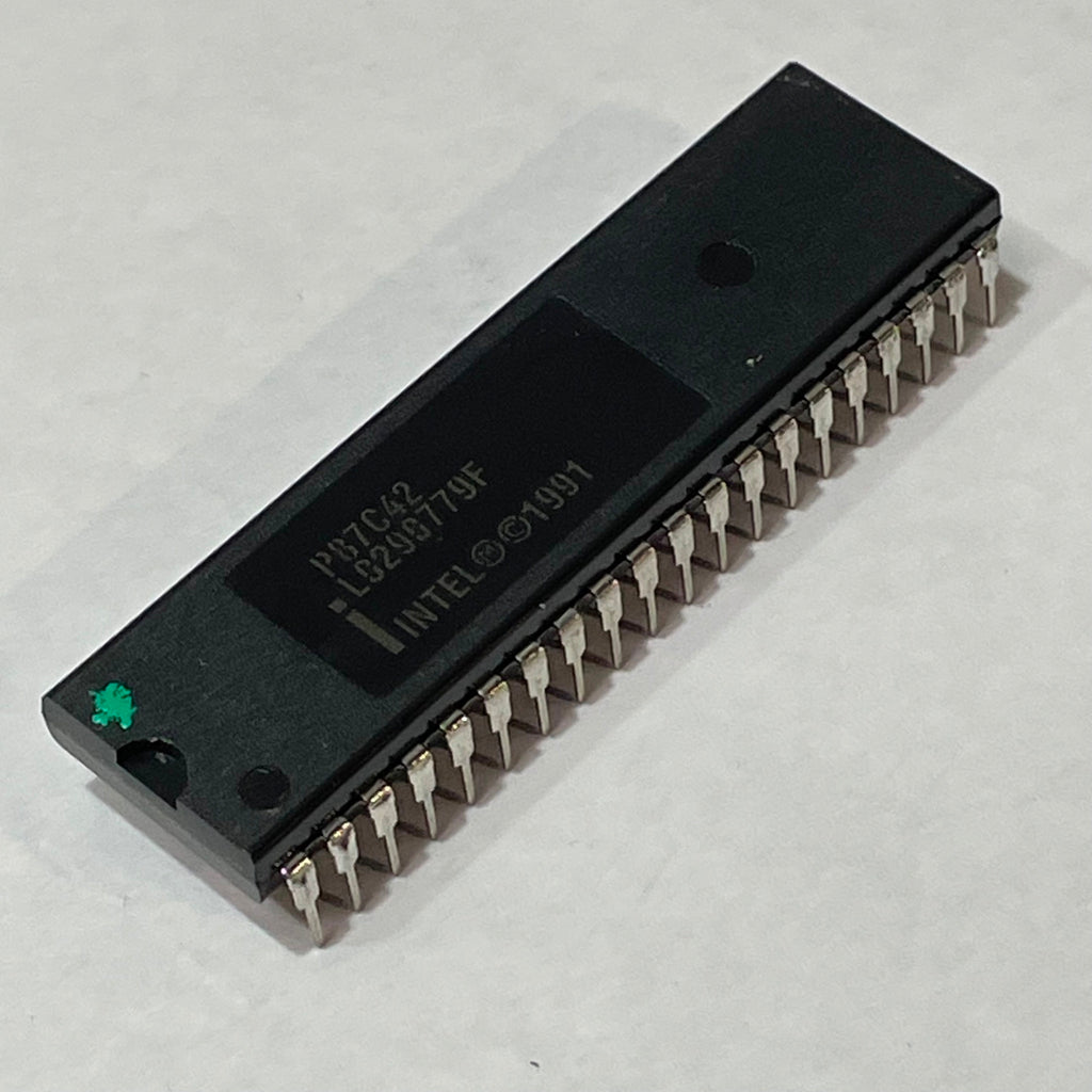 Lot of 59 INTEL P87C42 L0290779F Microcontroller CHMOS 8-Bit 1991 31095-03