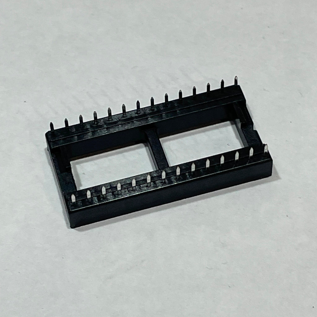 Lot of 230 AMP 390262-2 CONN IC DIP SOCKET 28POS TIN 2.54MM 44606-07